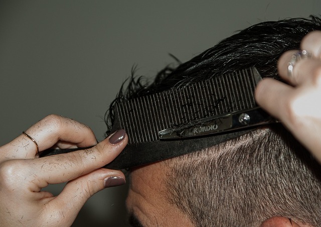hairdresser-1179534_640